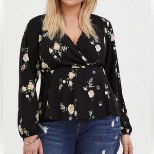 NWOT - Torrid Black floral surplice midi peplum blouse, 5X